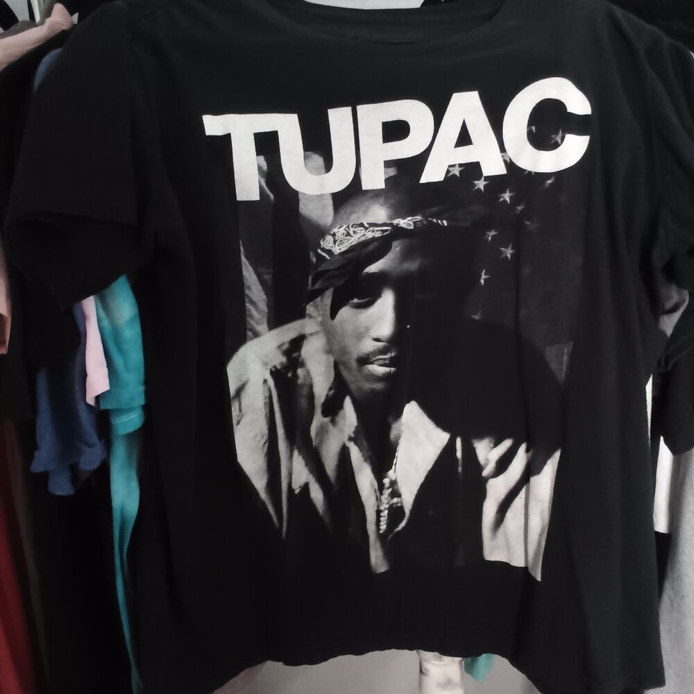 Large tupac